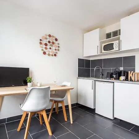 Cmg- Edouard Vaillant 11 Apartamento *